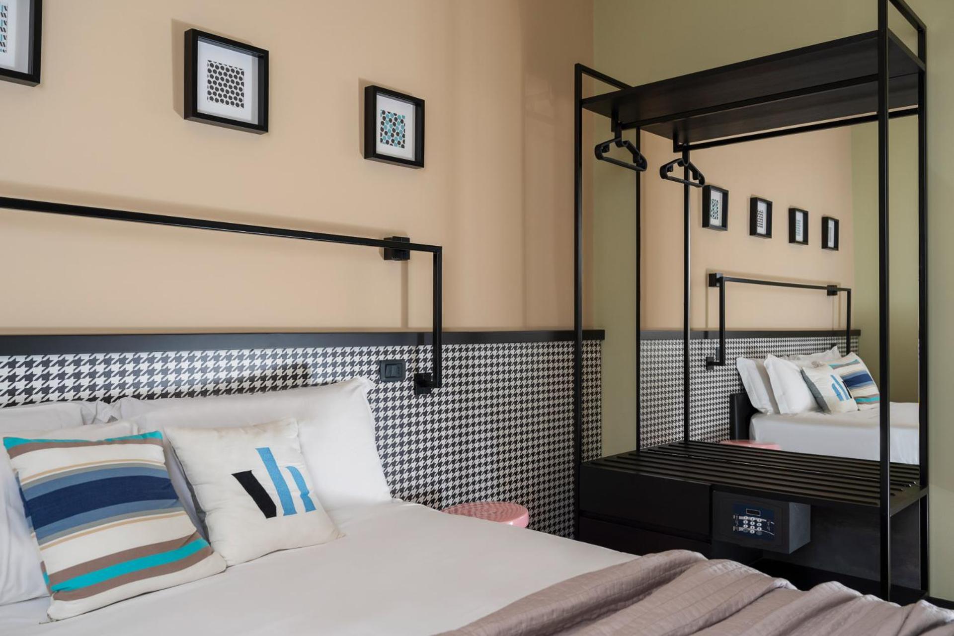 Hotel Vagabond Риччоне Экстерьер фото