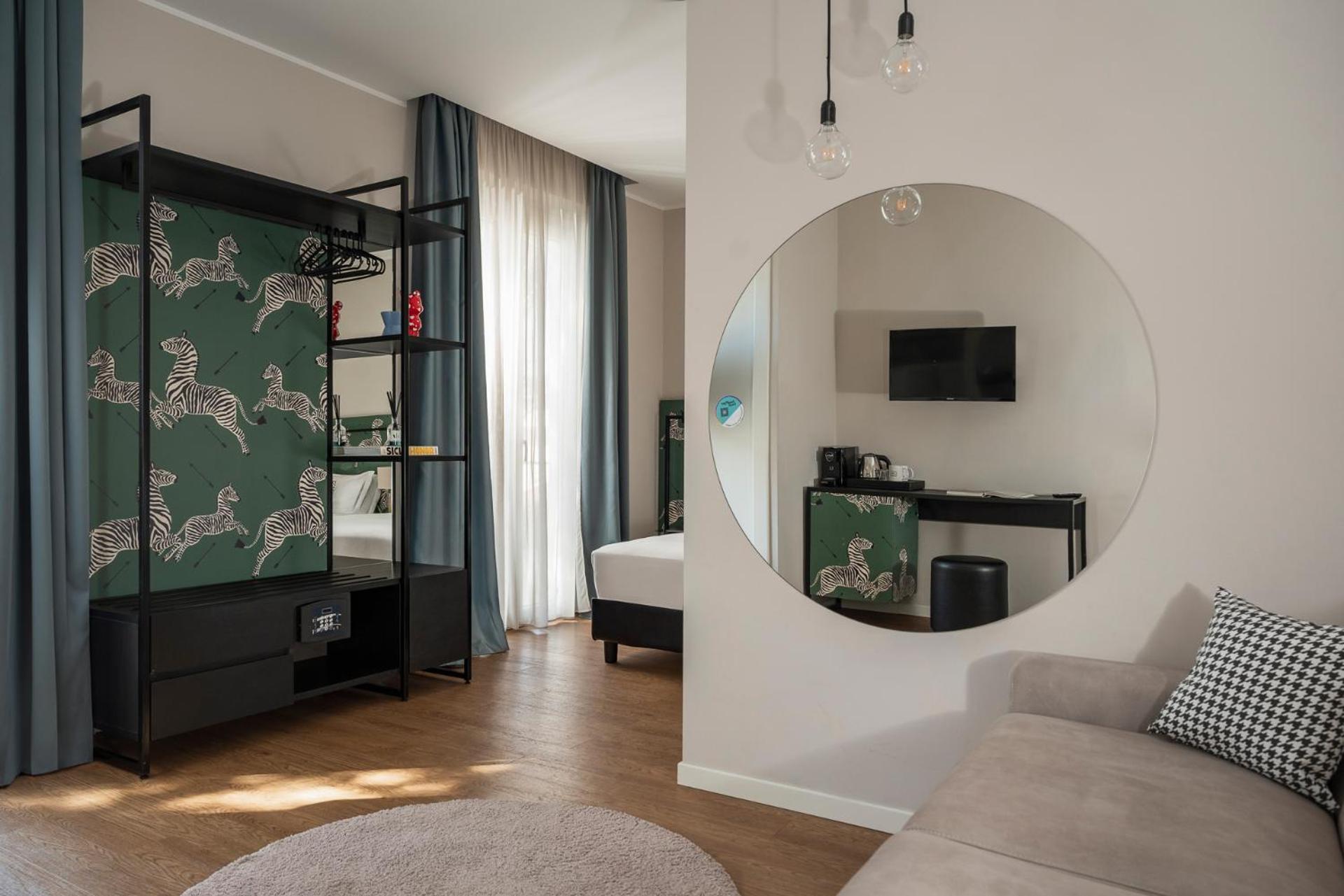 Hotel Vagabond Риччоне Экстерьер фото